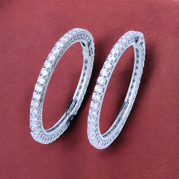 Swarovski's kiss