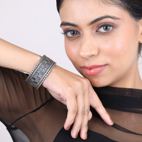 Tetarus Bracelet