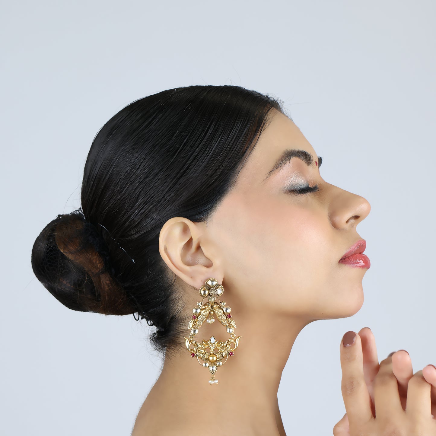 Moissanite Dance