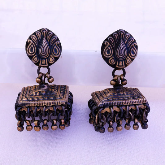 Baari Jhumka