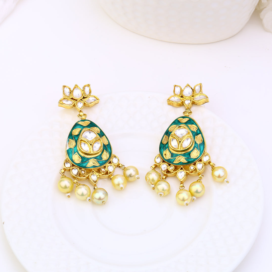 Pearl Crown