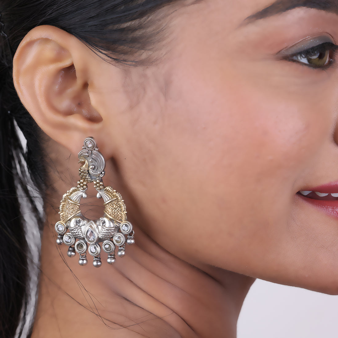 Zari Danglers