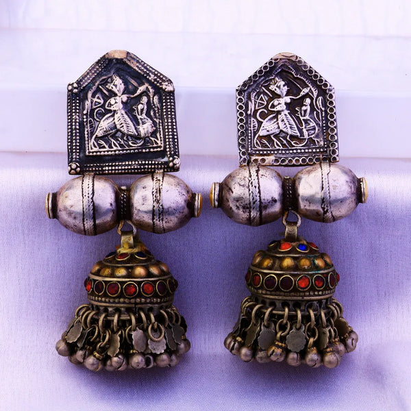 Ajanta Danglers