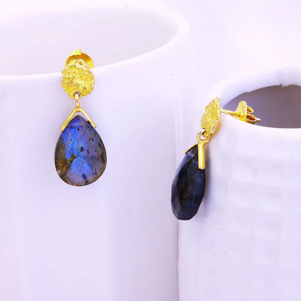 Dazzling Labrodite