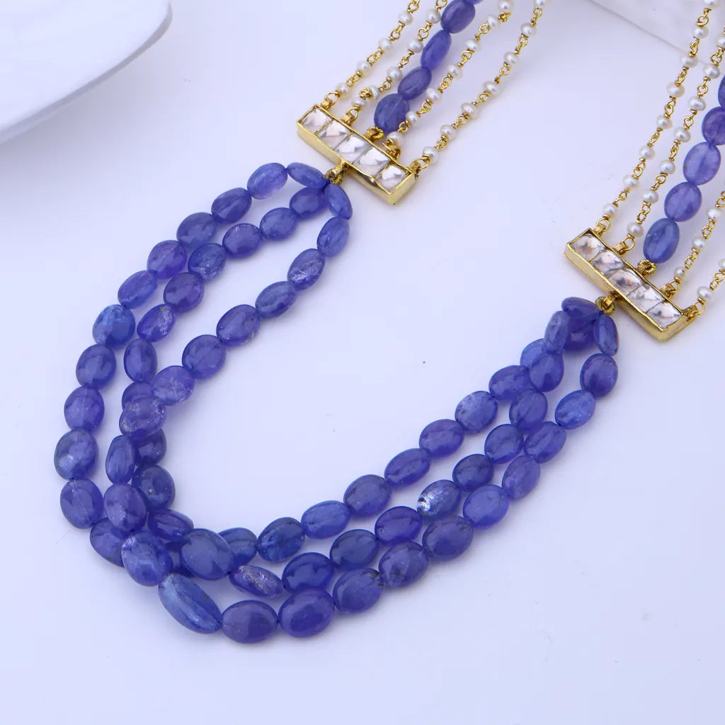 Blue vine
