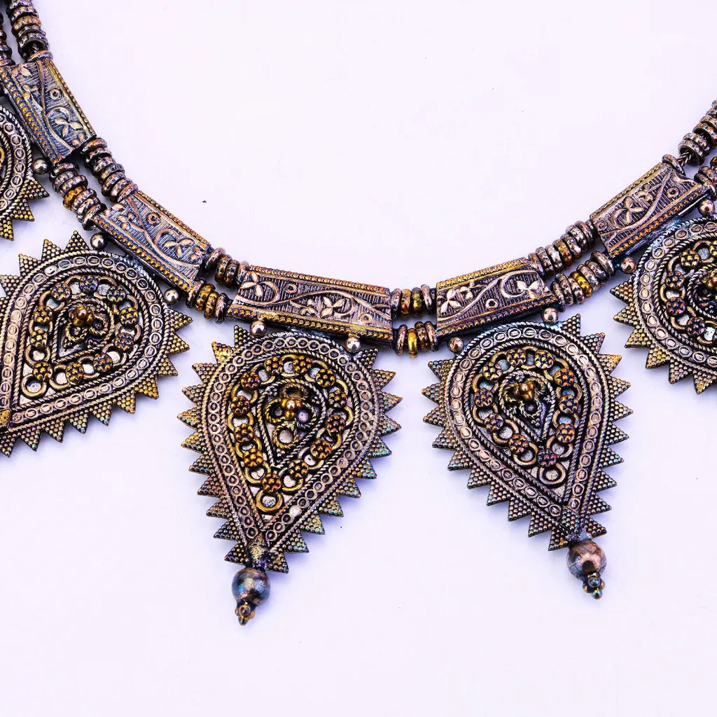 Navratna Radiance