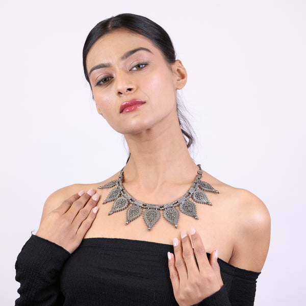 Navratna Radiance