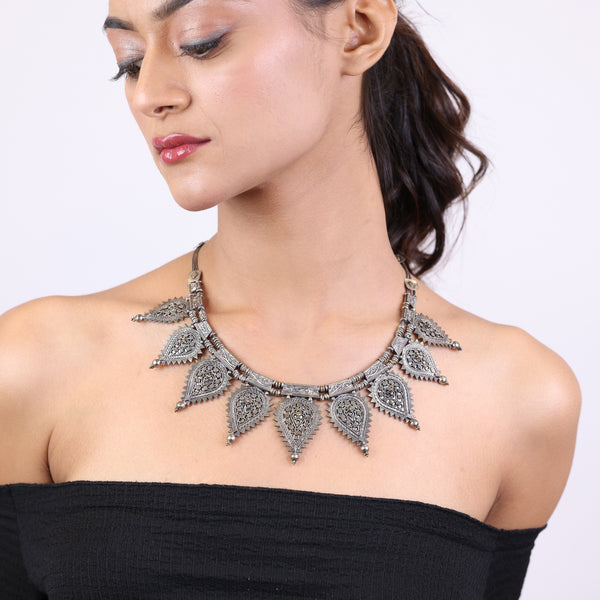 Navratna Radiance