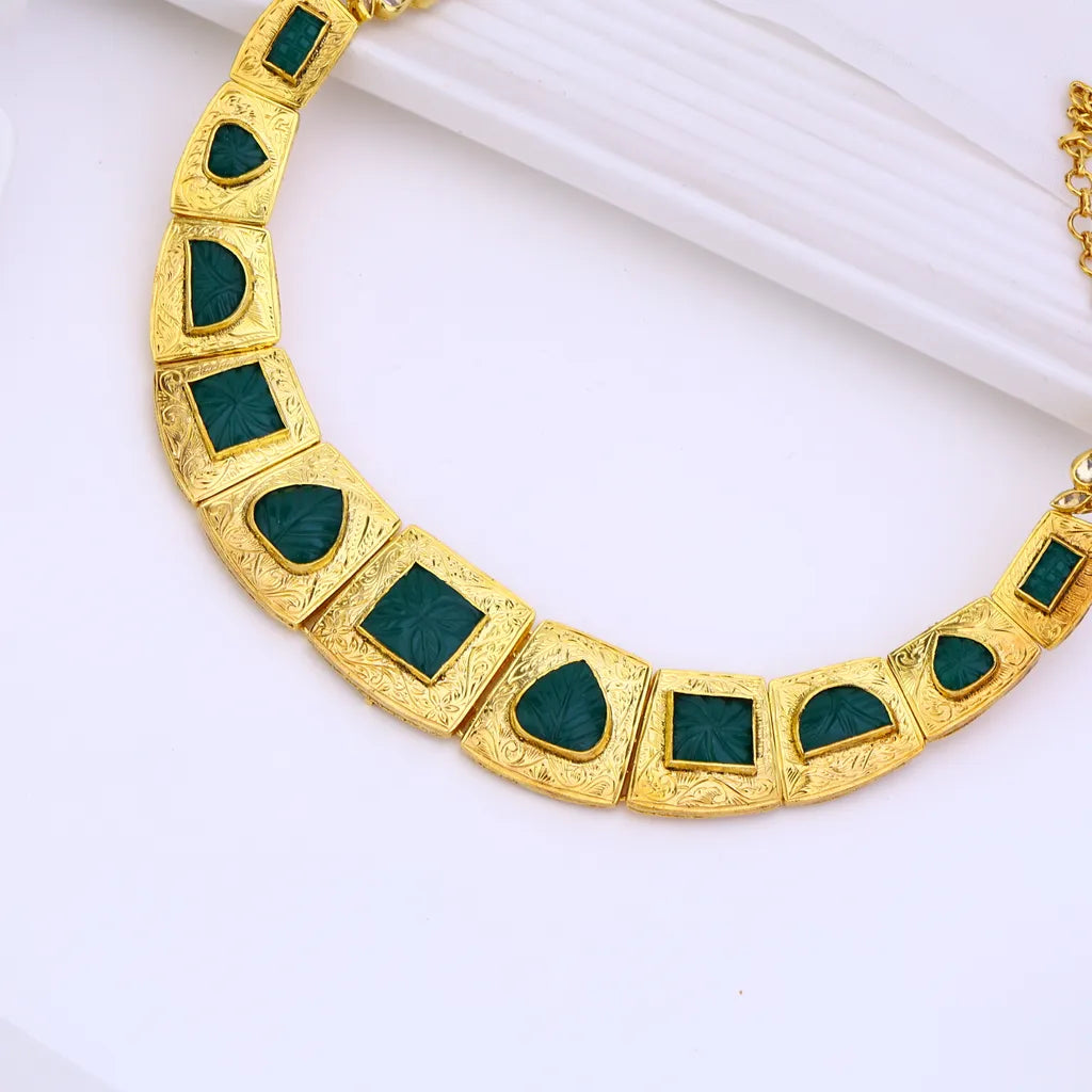 Carved Onyx Glow