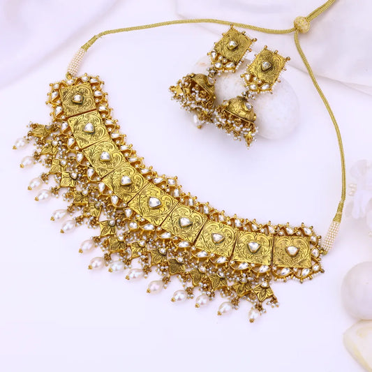 Grace Of Pearls