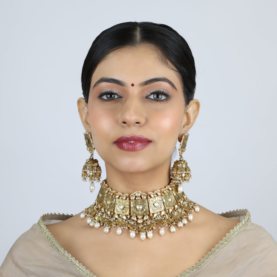 Grace Of Pearls