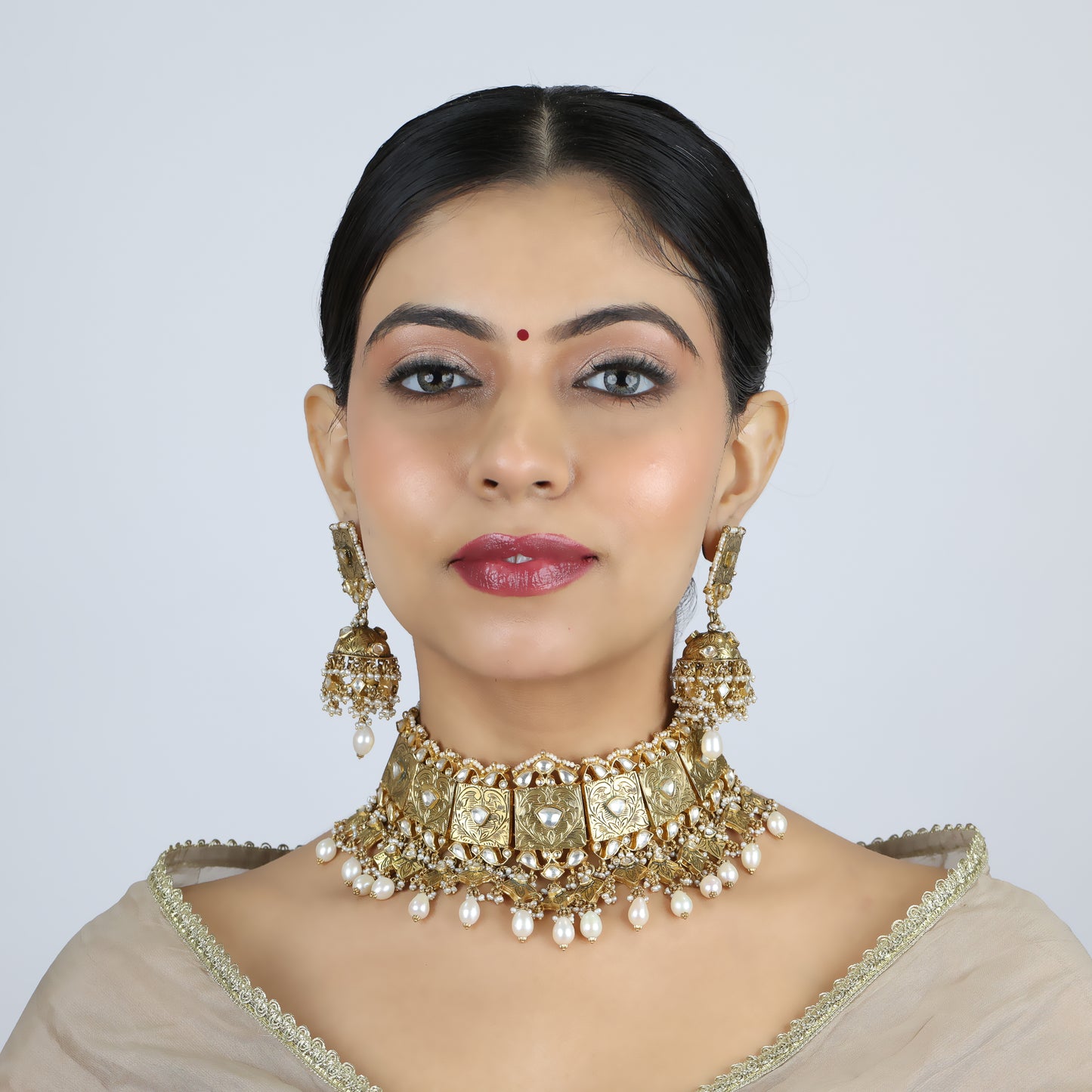 Grace Of Pearls