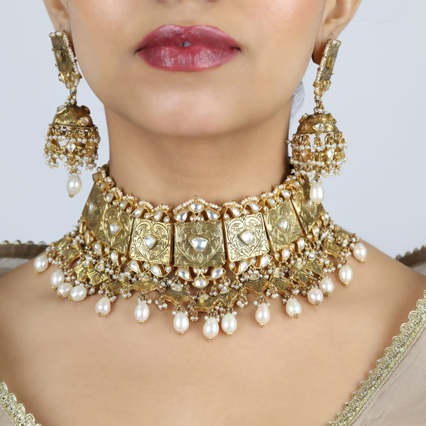 Grace Of Pearls