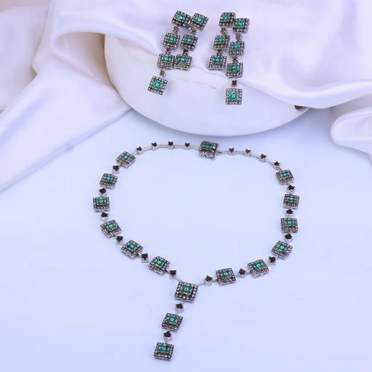 Emerald Intricacy