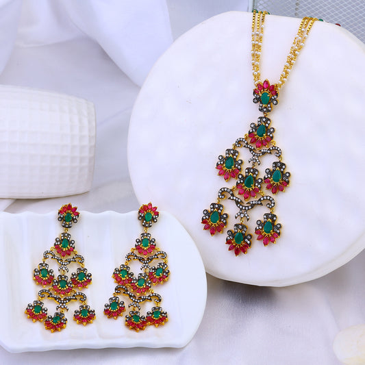 Chandelier Garden Set
