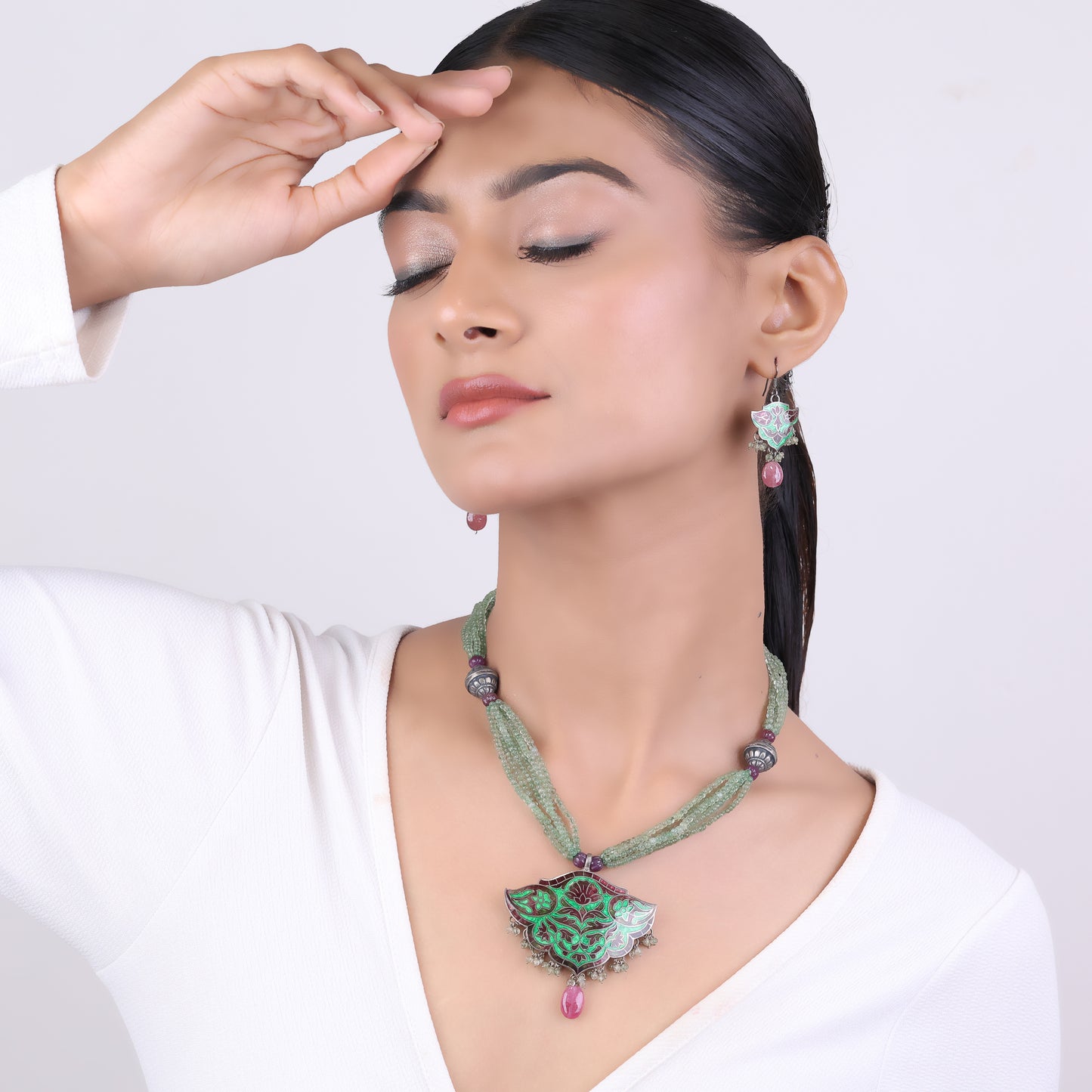 Meenakari Sky