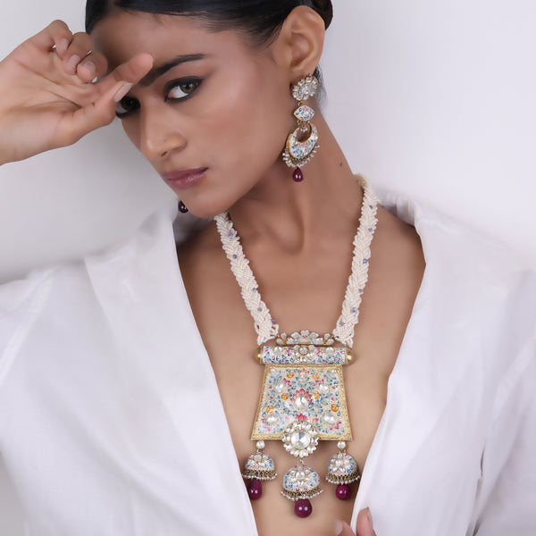 Meenakari Glow