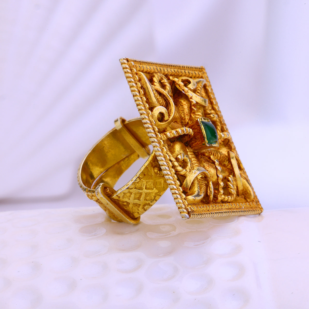 Golden Brilliance Band