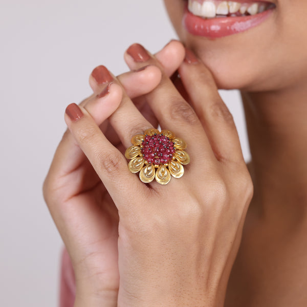 Golden Radiance Loop