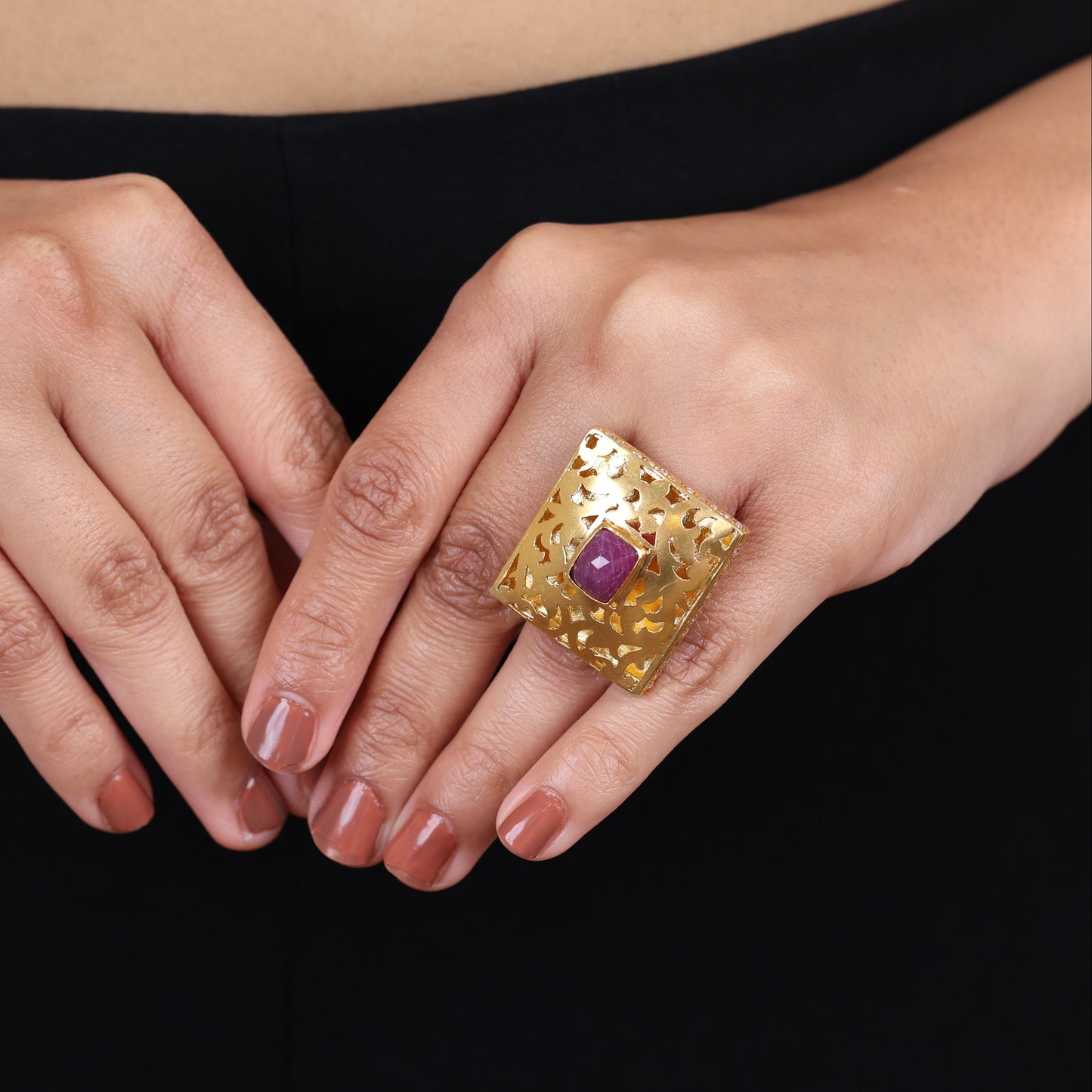 Gilded Box Ring