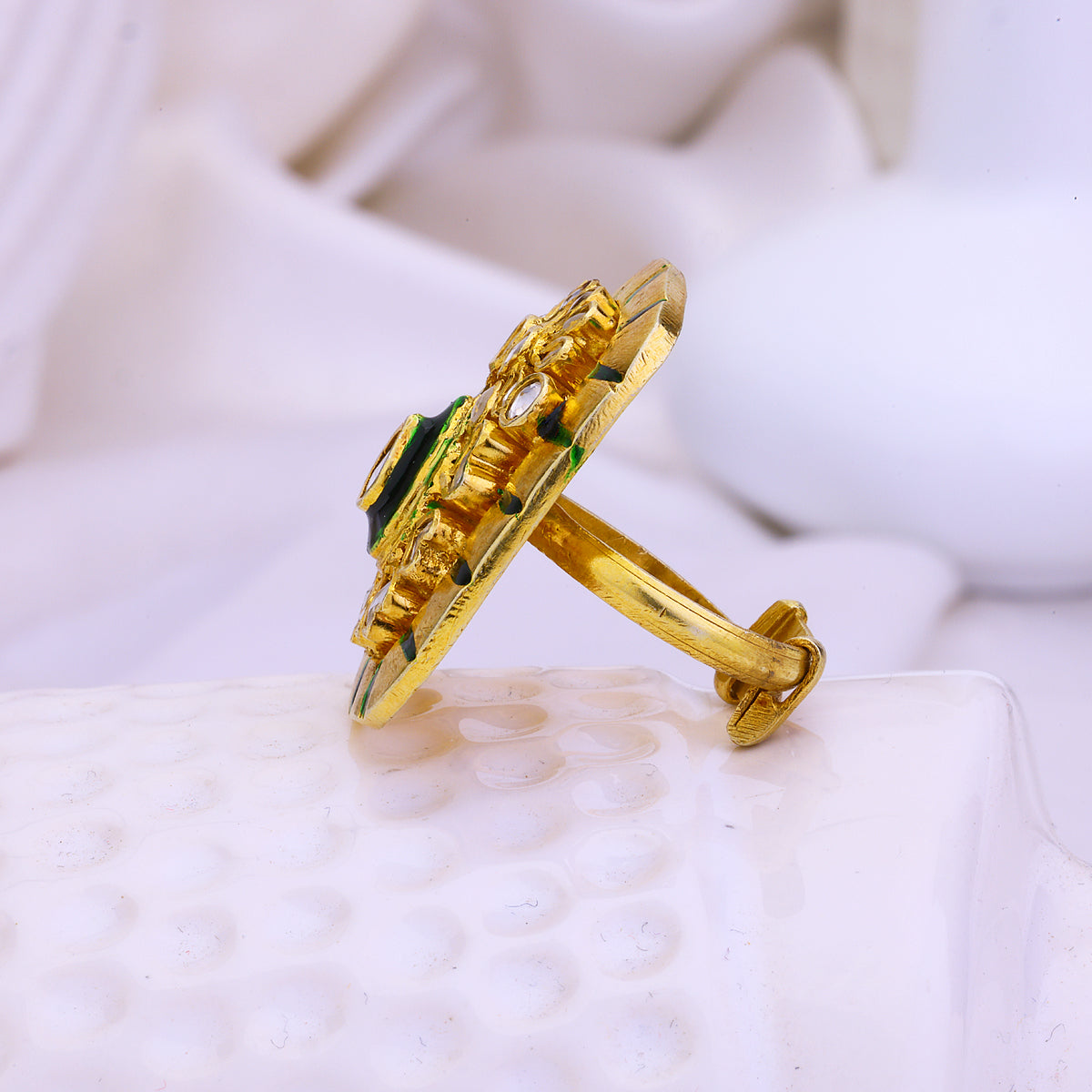 Golden Wave Crown