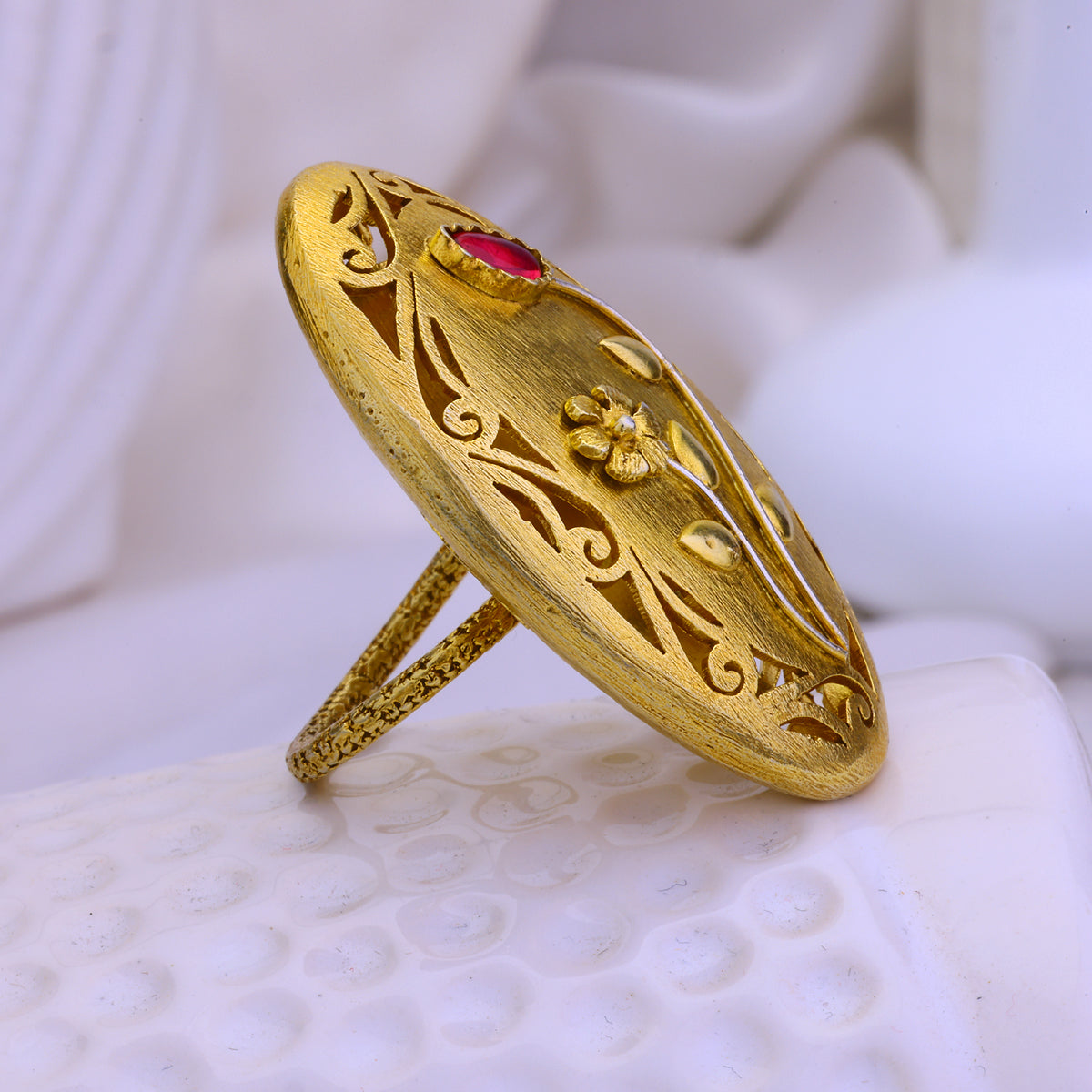 Golden Sapphire Arc