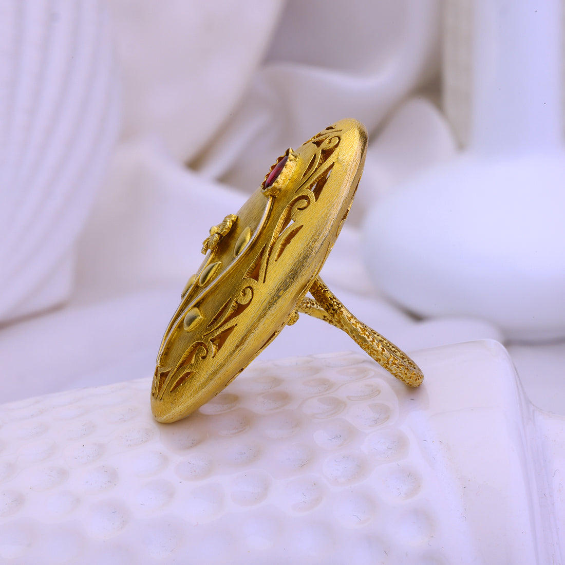 Golden Sapphire Arc