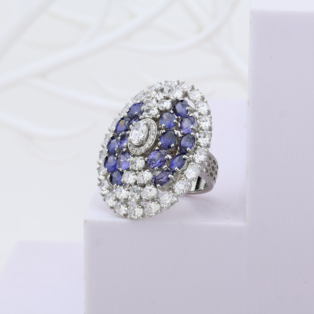 Nova Sapphire