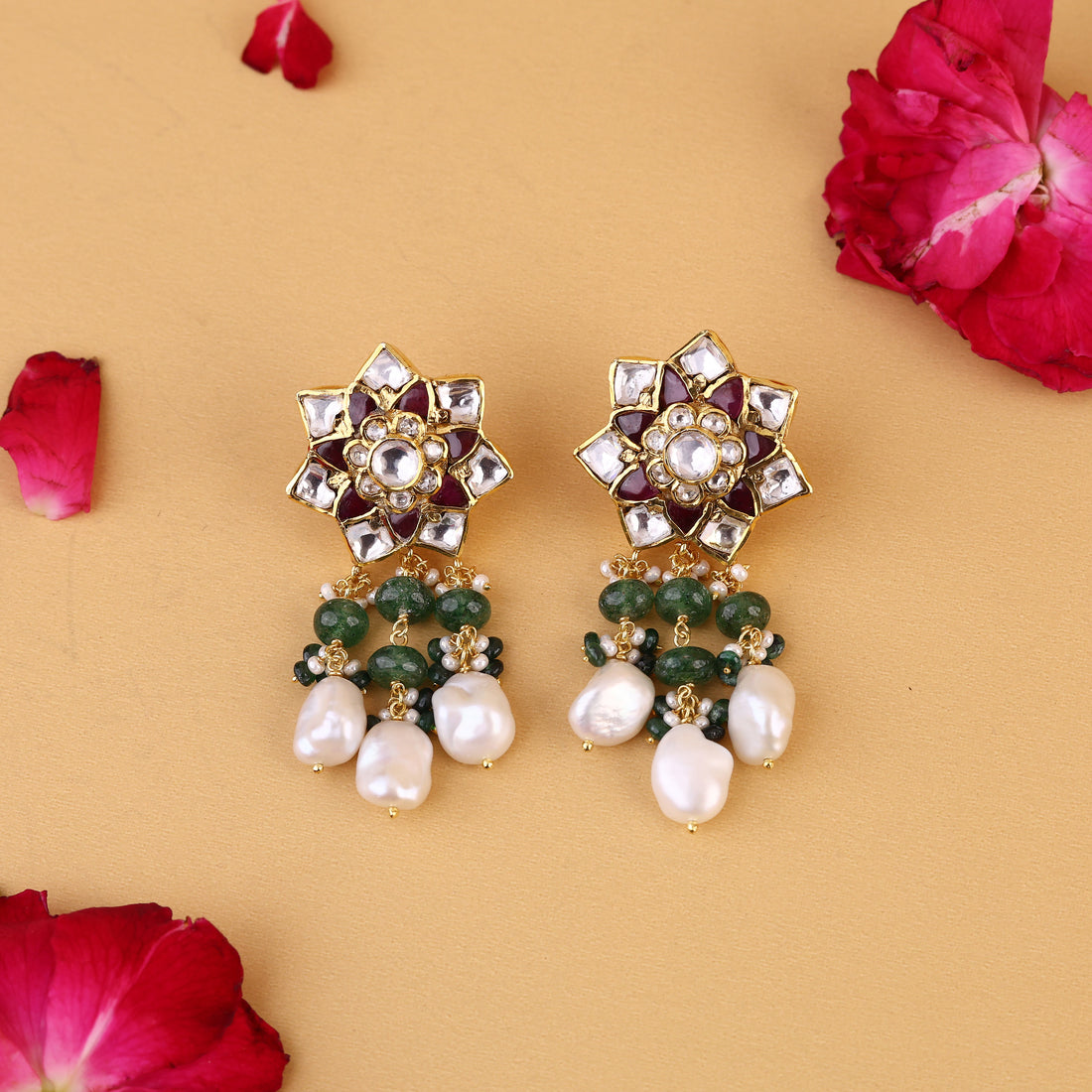 Nizam Star Collar