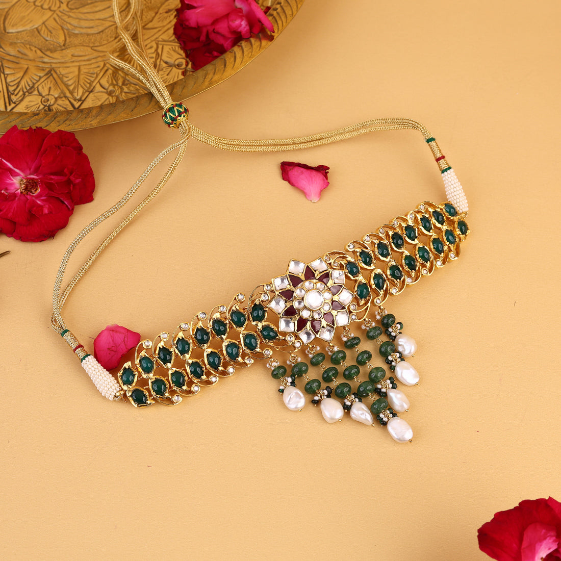Nizam Star Collar