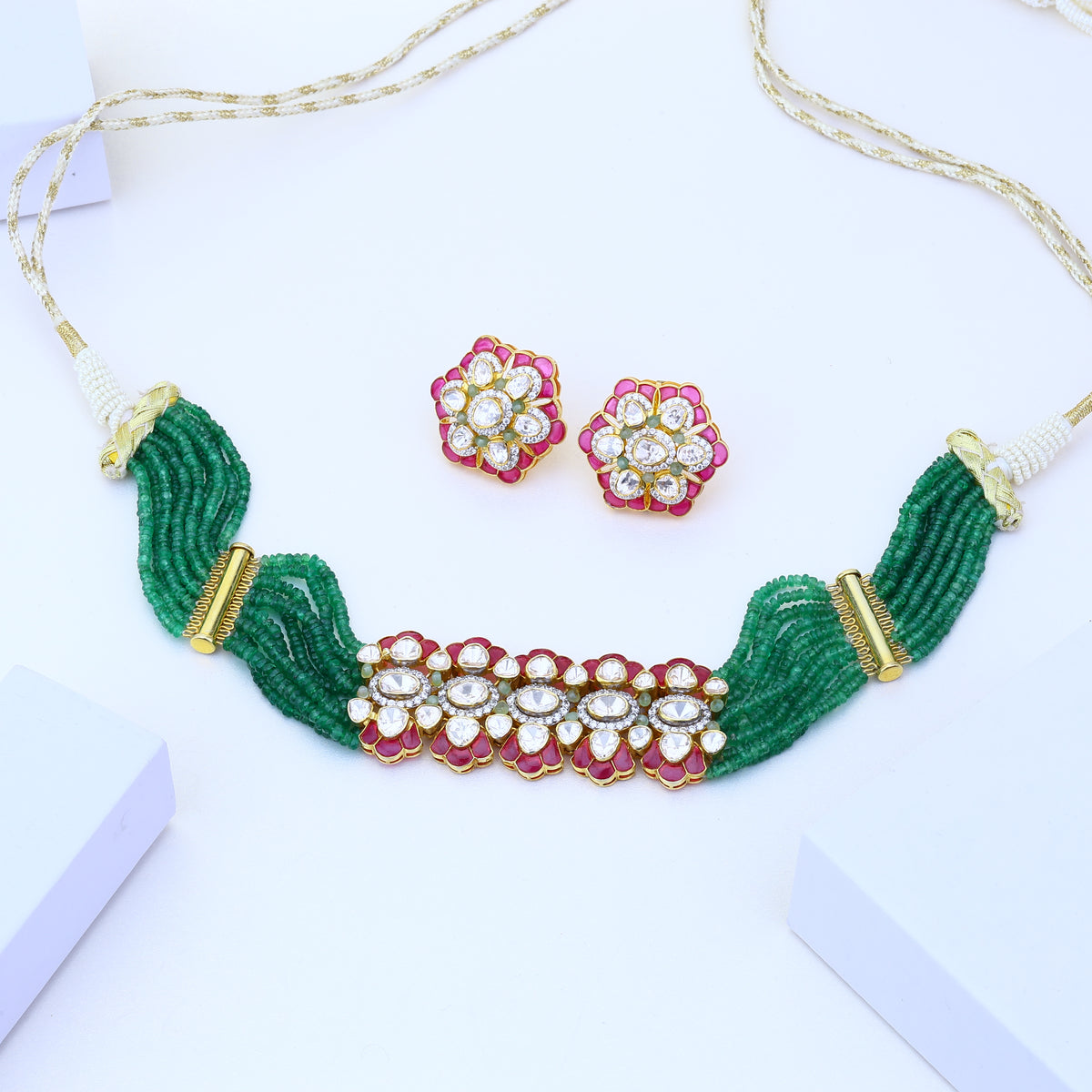 Emerald Rosette