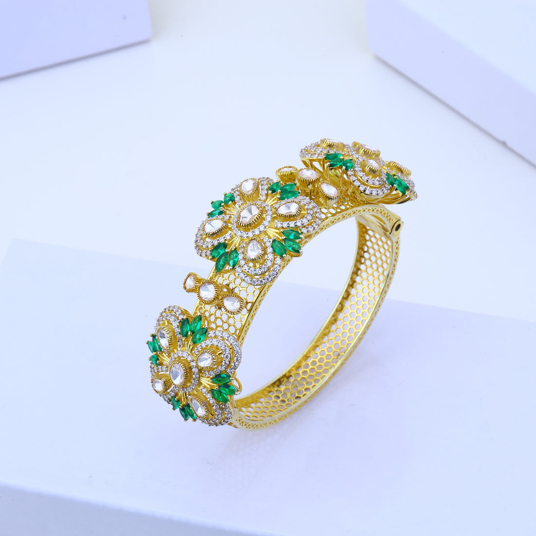 Royal Emerald Bloom
