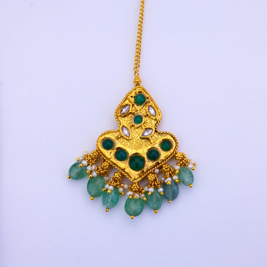 Understated Emerald Tikka
