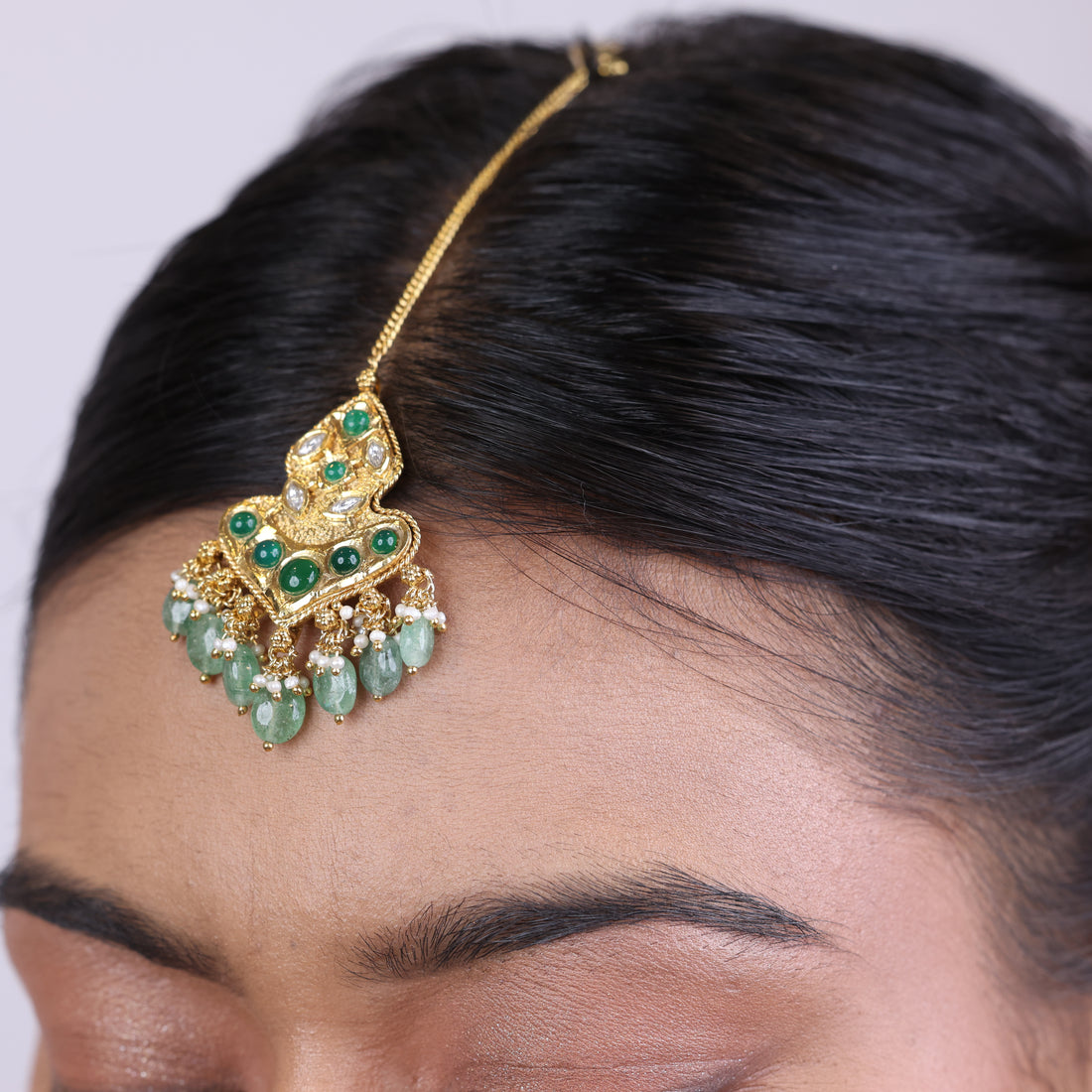 Understated Emerald Tikka