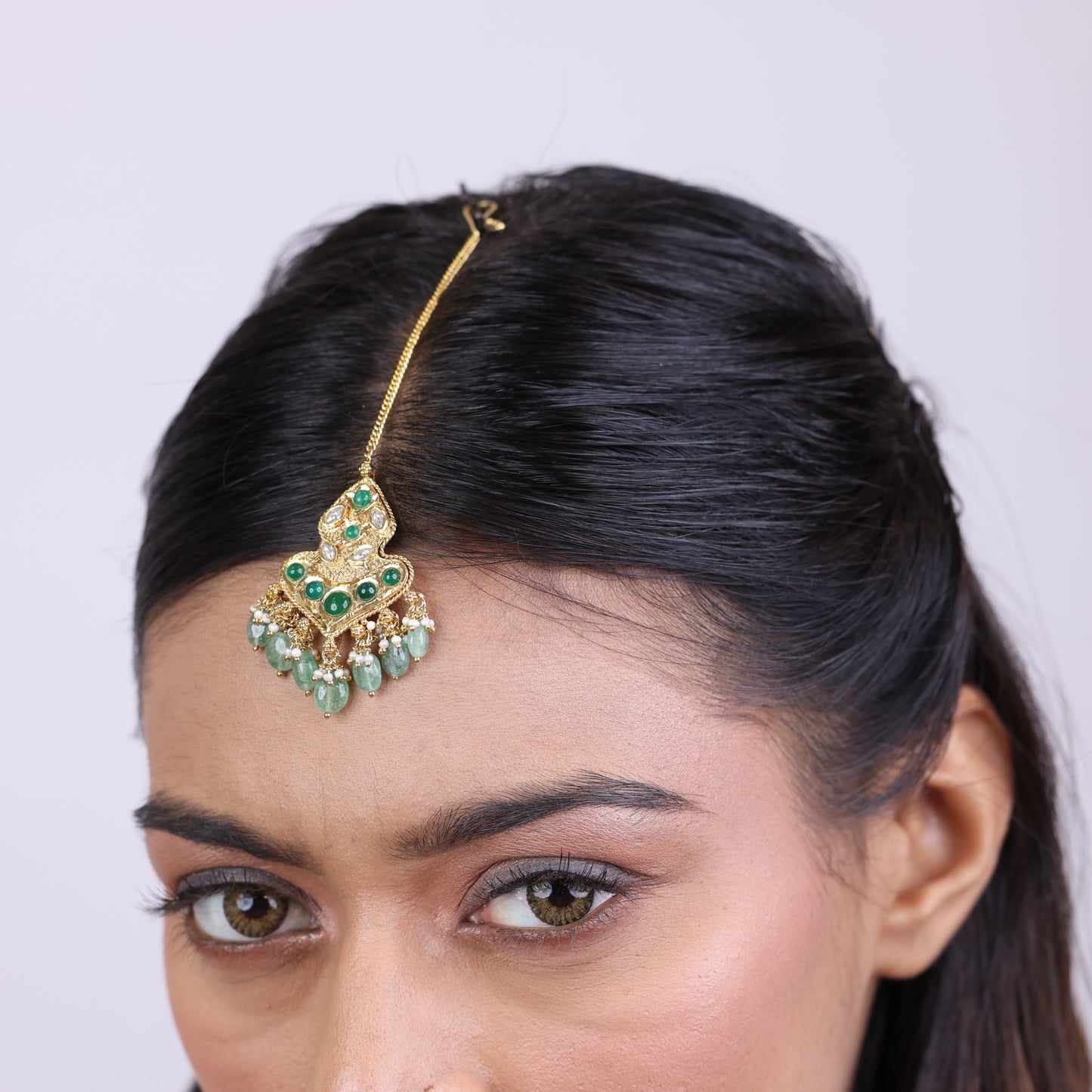 Understated Emerald Tikka